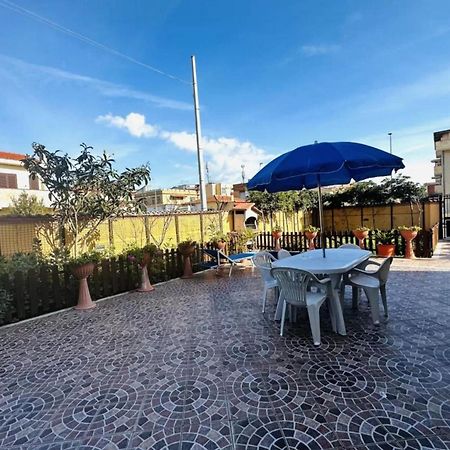 Romano House Fiumicino Buitenkant foto